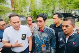 Kuasa hukum sebut kasus Ketua Bawaslu Pontianak lemah saat Kejari ungkap dugaan kerugian Rp1,1 miliar dana hibah Pilkada 2024