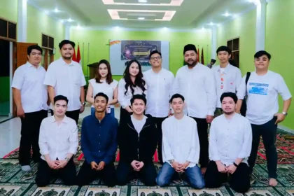 Taruna Merah Putih Kalbar Gelar Buka Puasa Bersama Anak Yatim di Pontianak bersama pengurus PDI Perjuangan Kalbar