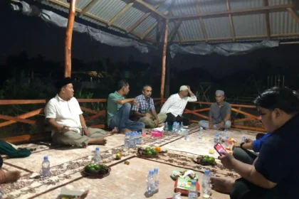 kegiatan Ponpes Mambaul Hikmah Al-Makmur buka puasa bersama Ramadan 2026