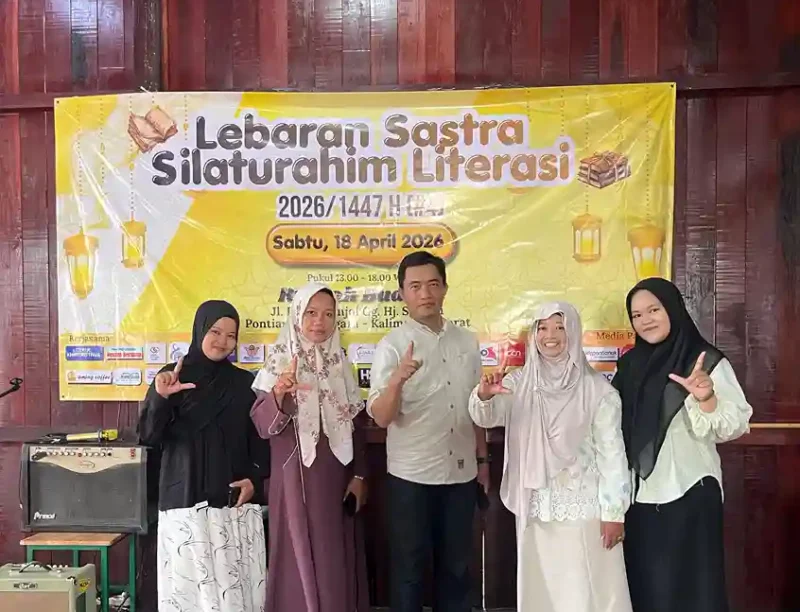 Lebaran Sastra 2026 di Pontianak tetap ramai meski diguyur hujan deras