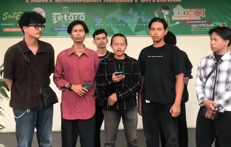 Aliansi mahasiswa Pontianak kawal sidang praperadilan Bawaslu di Pengadilan Negeri Pontianak