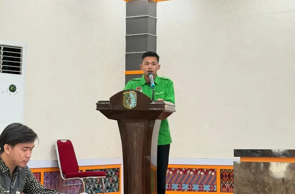 Meksi Kerol selaku Koordinator Wilayah BEM Seka Kalimantan Barat mengecam dugaan aksi kekerasan dalam Munas BEM SI Kerakyatan di Jambi.